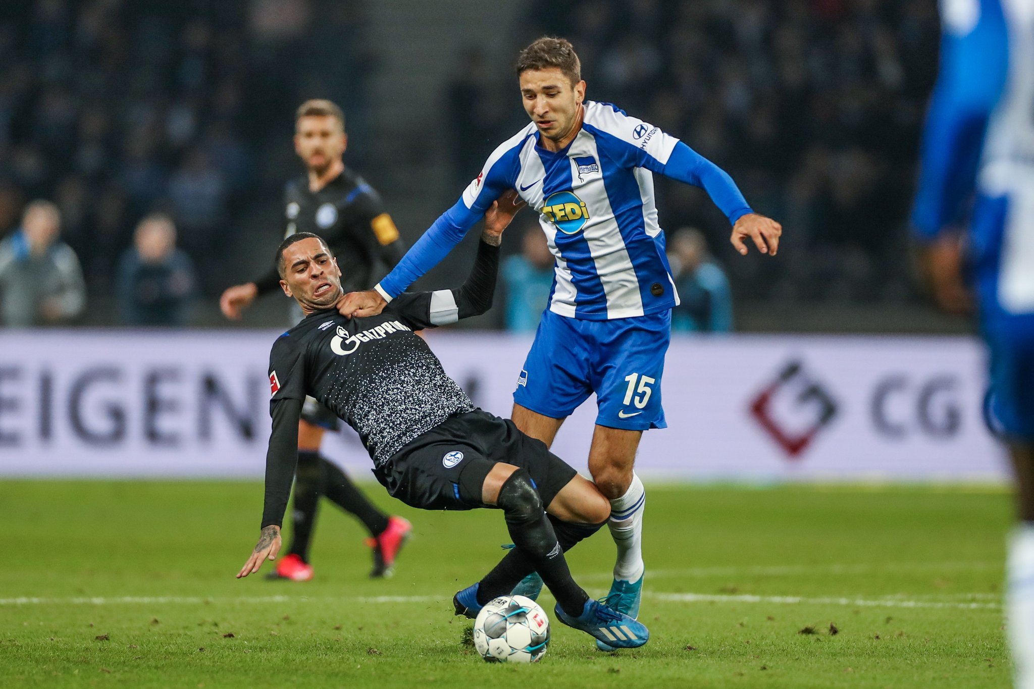 京多安从德国队退役，特狮送祝福：很自豪曾与你在国家队并肩作战